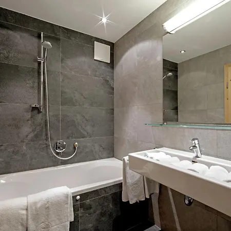 Charming In With Private Sauna