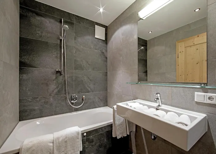 Apartamento In Near Lift *