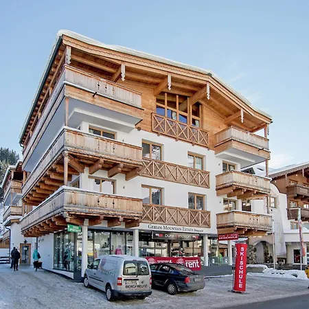 Διαμέρισμα In Near Lift *