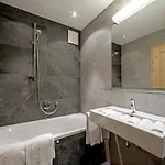 Apartamento In Near Lift *